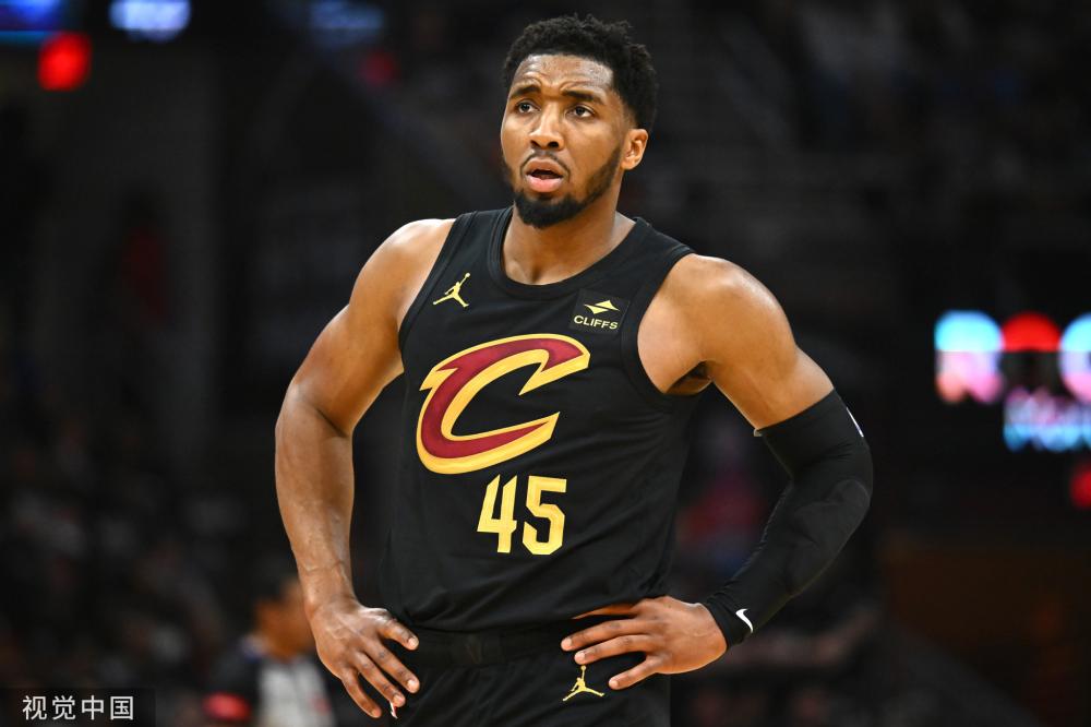 在首轮比赛 在首轮比赛