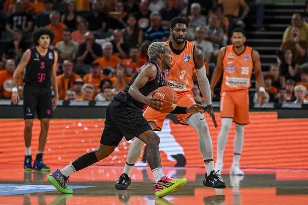 租借效力于 租借效力于